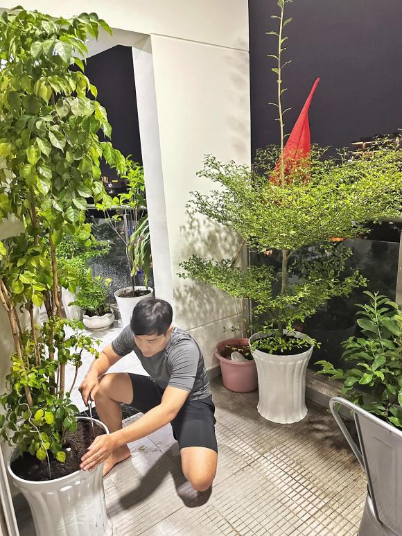 Qua loạt ảnh được nam MC chia sẻ, không ít dân tình phải xuýt xoa và ao ước.