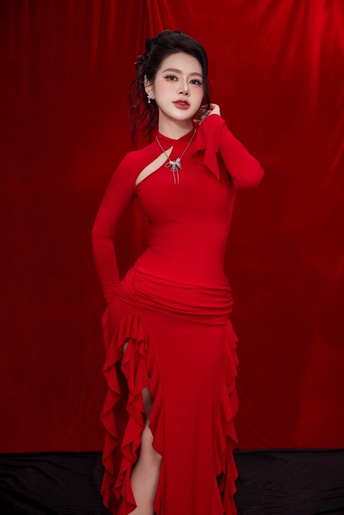 Oanh Tạ