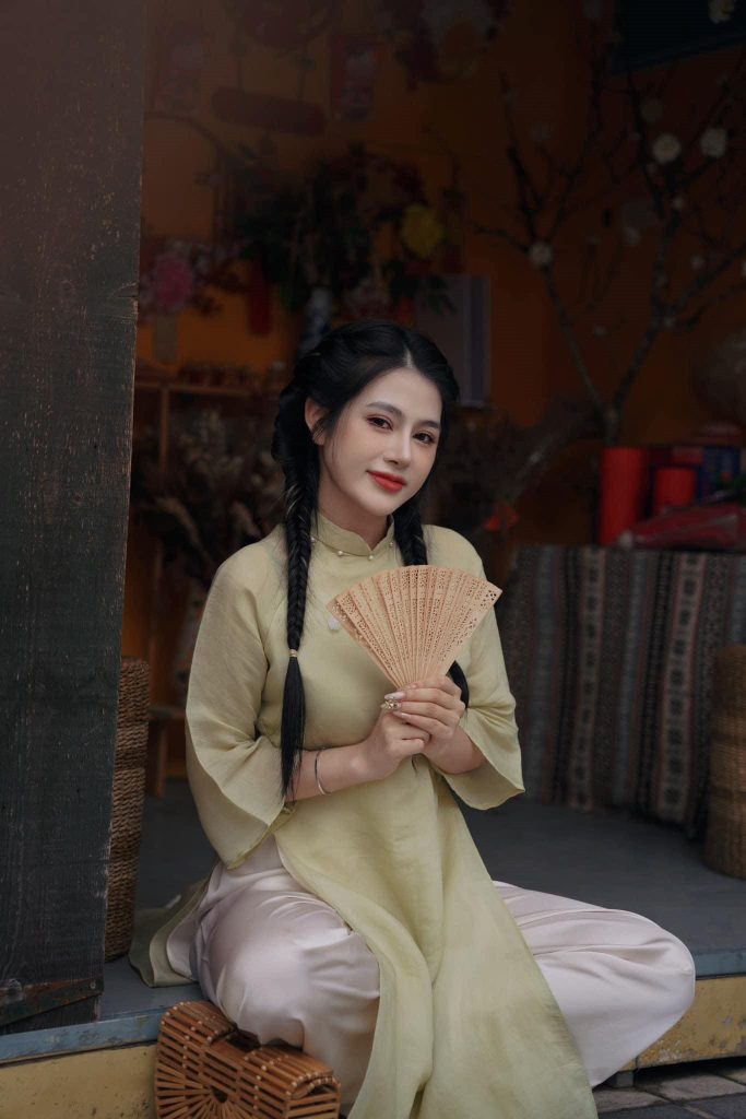 Oanh Tạ