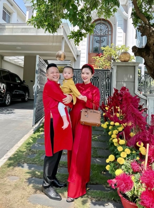 Góc ít biết bên trong biệt thự của Bảo Thy và chồng đại gia