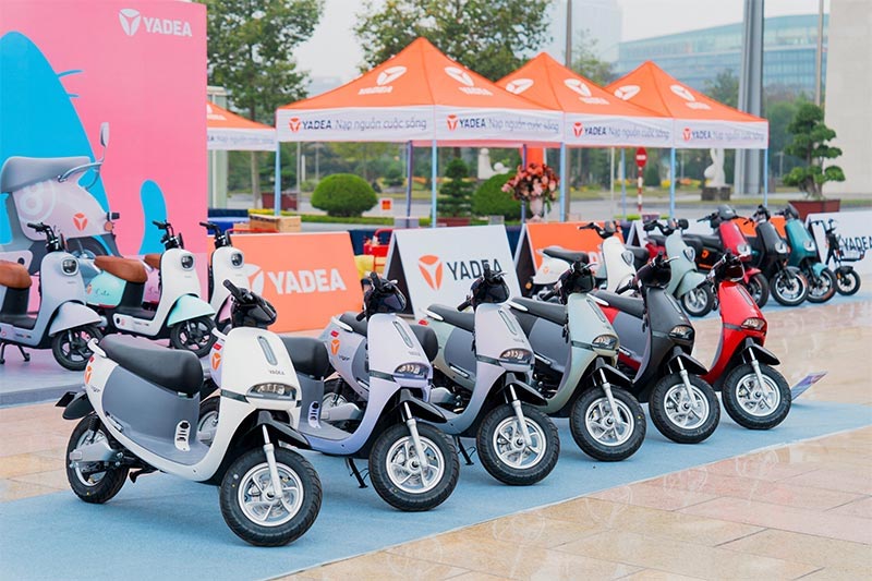 Ngoài mẫu mã đẹp thì Yadea Vigor còn cung cấp nhiều phiên bản cho bạn chọn mua.
