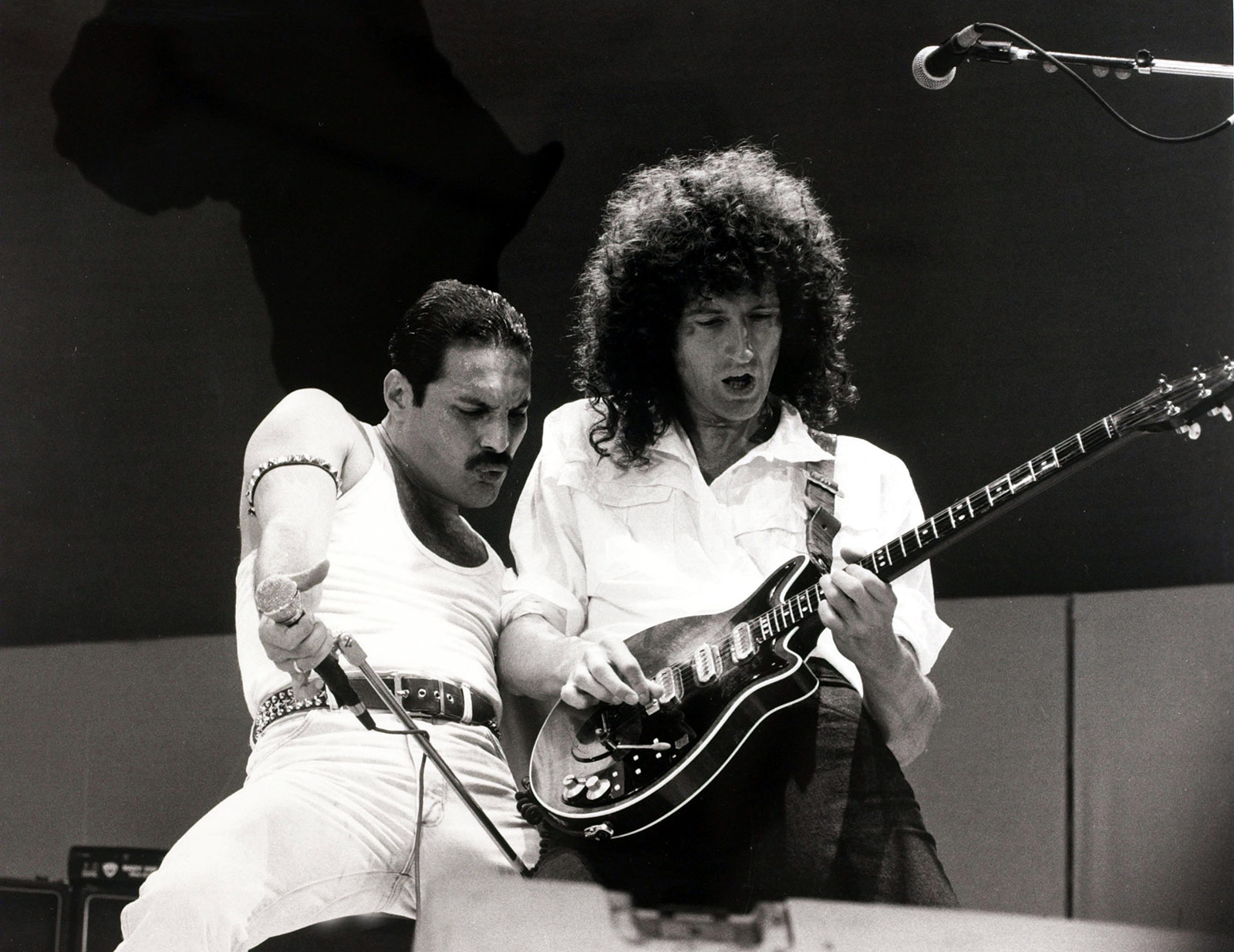 Màn trình diễn vĩ đại nhất lịch sử âm nhạc: Queen tại Live Aid 1985