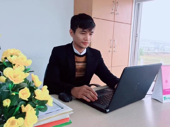 ‘Hot boy vườn ổi’ Lệ Rơi gây sốt mạng xã hội 10 năm trước giờ ra sao?